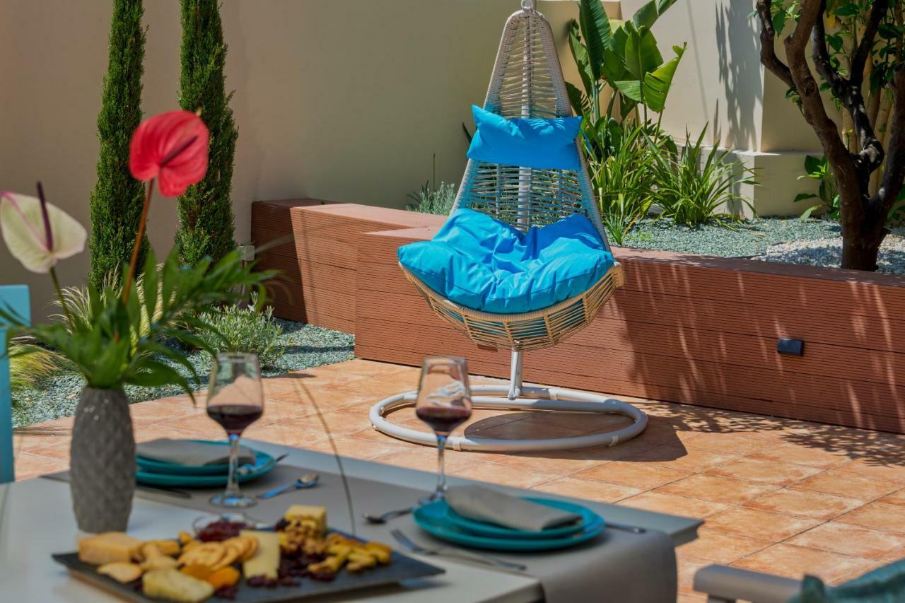 J&V Luxury Suites خانيا المظهر الخارجي الصورة